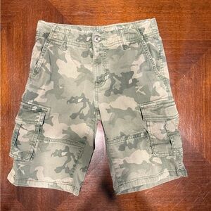 Arizona Jean Company Green Cargo Shorts